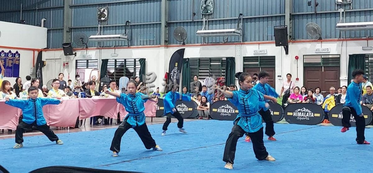 怡保中国精武体育会荣获2025年第33届马来西亚全国精武嘉年华会武术赛总冠军