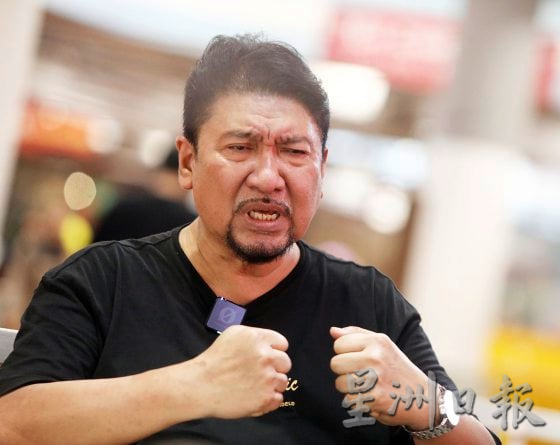 【916大马日专题：爱国歌曲／02】一曲成名，Roy如何走出“爱国歌手”标签？