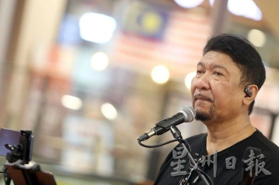 【916大马日专题：爱国歌曲／02】一曲成名，Roy如何走出“爱国歌手”标签？