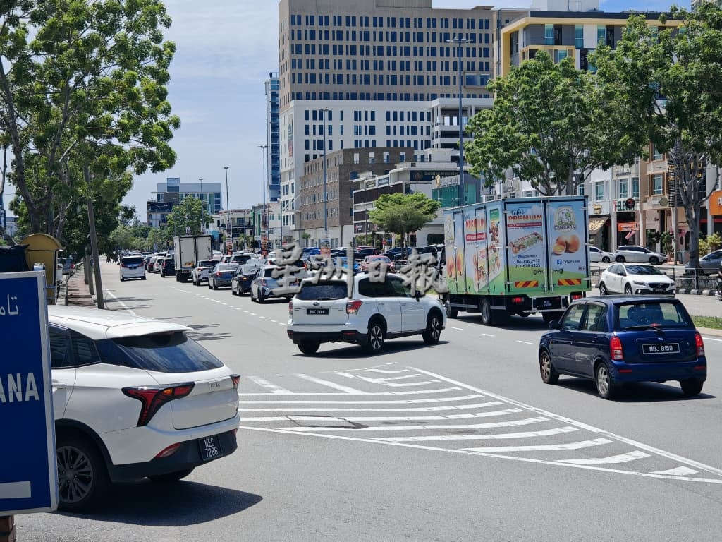 警方8次取缔开6360张罚单 严打哥打拉沙马飙车