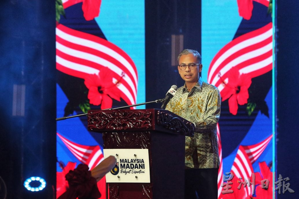 马来西亚日：东马总理和首长致词、法米致词