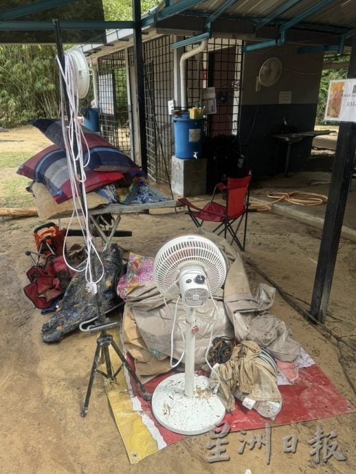 大都会/ME03头/吉粦新村热水湖被淹 露营客半夜逃命/11图