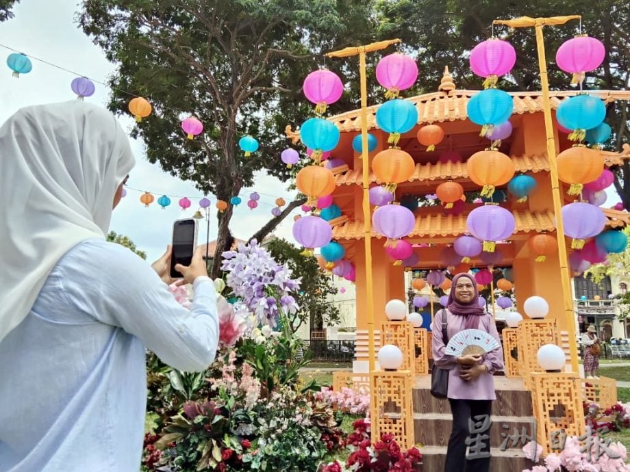 (大北马)打铜仔街公园换新装 700灯笼迎中秋