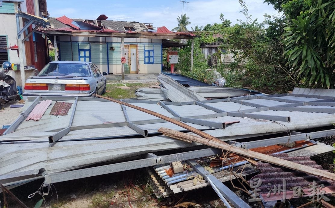 班台居民心有余悸 受风灾房屋抢修中