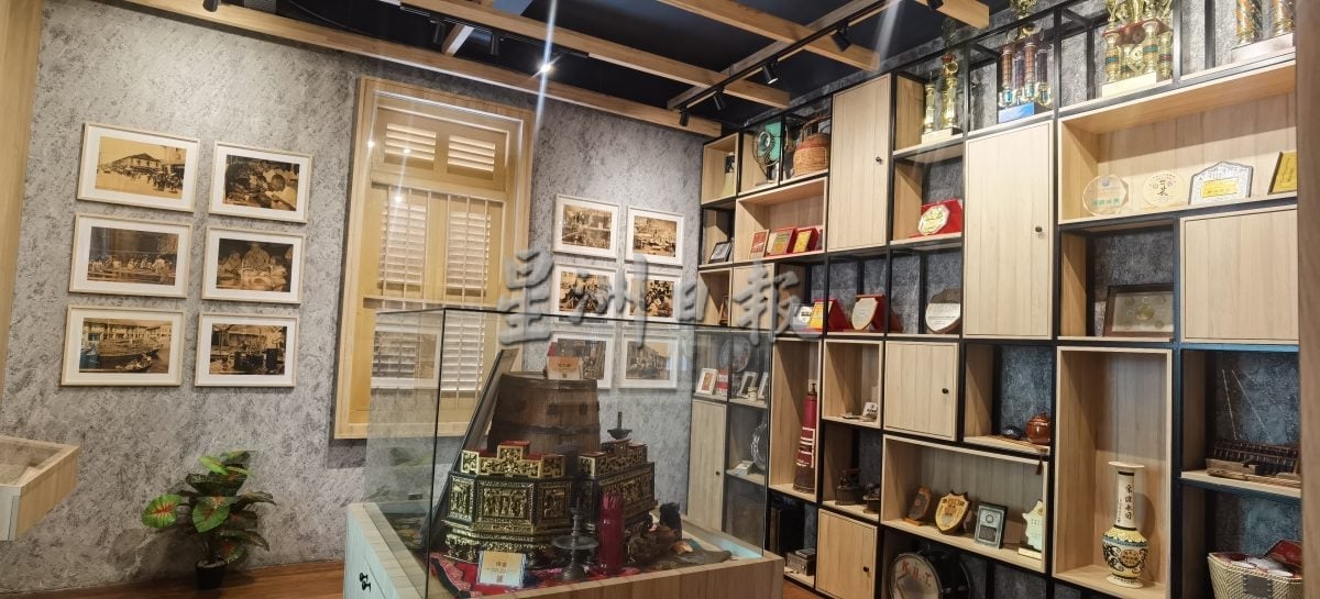 (9月19日见报):半岛心旅行|走进士乃新村,百年老镇的文化记忆与慢活魅力