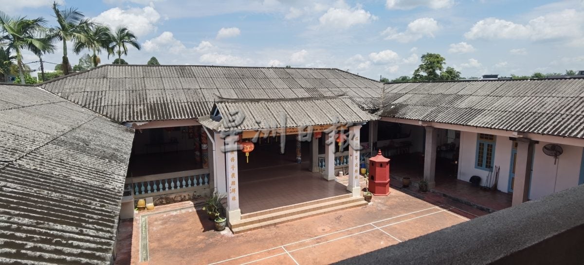 (9月19日见报):半岛心旅行|走进士乃新村,百年老镇的文化记忆与慢活魅力