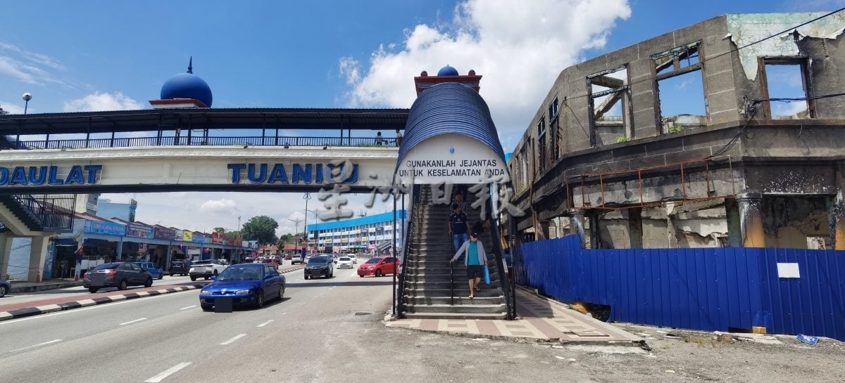 (9月19日见报):半岛心旅行|走进士乃新村,百年老镇的文化记忆与慢活魅力