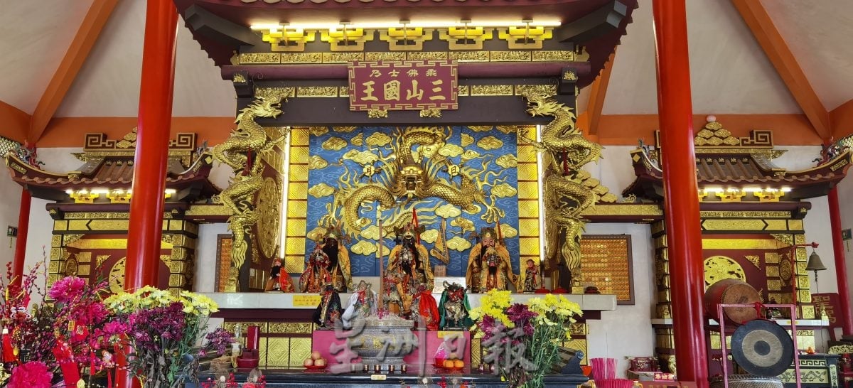 (9月19日见报):半岛心旅行|走进士乃新村,百年老镇的文化记忆与慢活魅力