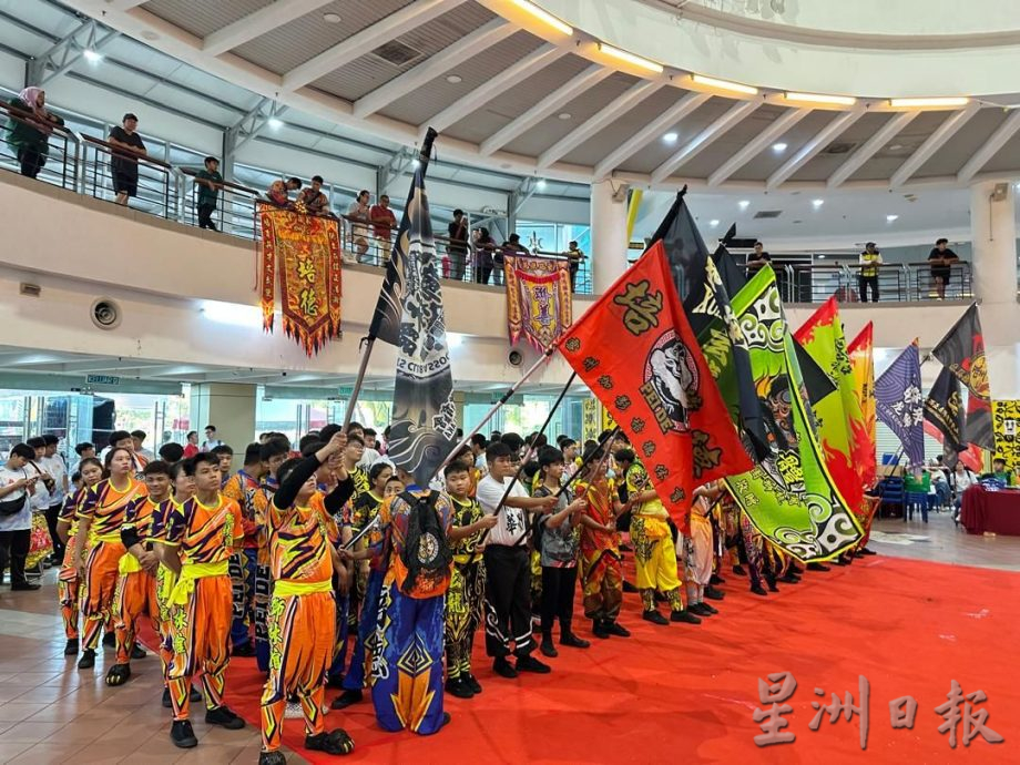 （古城第四版主文。请转各区地方版）《汉都亚再也杯》全国传统南狮公开赛 万挠玄龙体育会夺魁