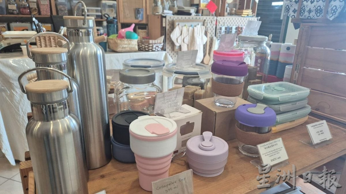 乐活/21/9见报/望达到零垃圾生活,林春兰开环保店宣导环保意识