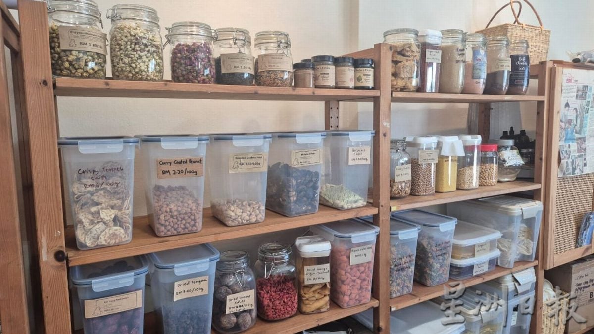 乐活/21/9见报/望达到零垃圾生活,林春兰开环保店宣导环保意识