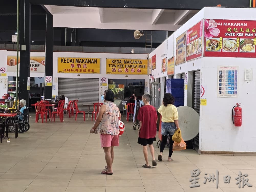 游客激增效益有限 芙蓉公市有人欢喜有人忧