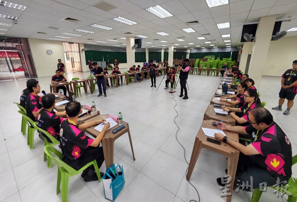 全国版：全国中学程式设计赛热烈举行，放眼搭建跨源流交流平台