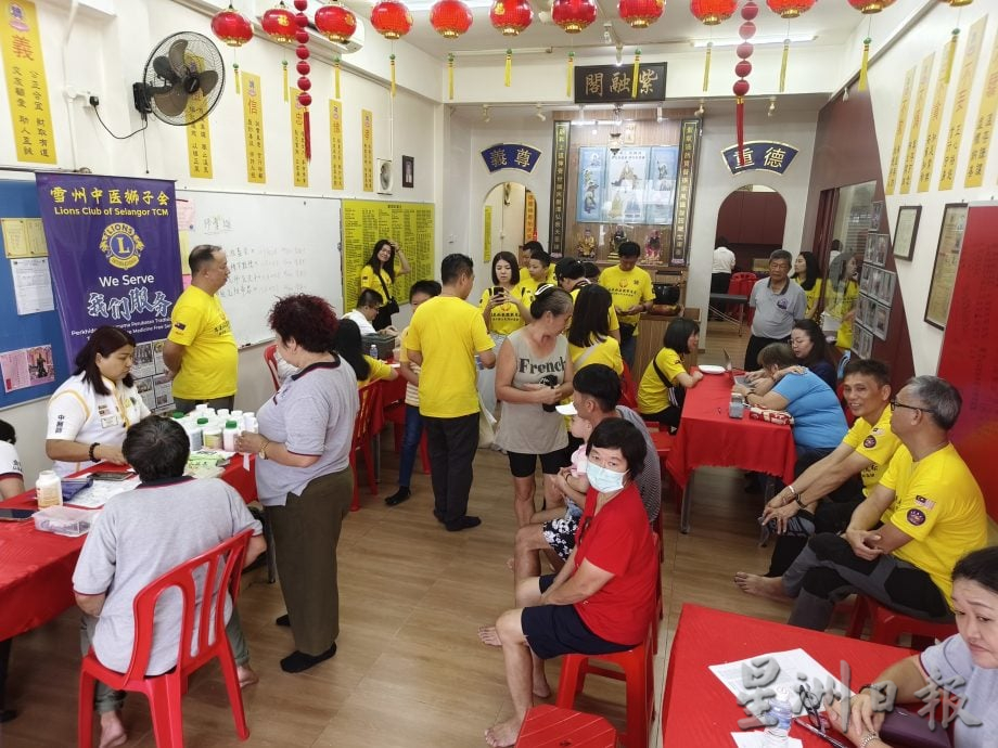 东：德教总会赈灾队巡回活动 雪州中医狮子会到直凉紫融阁义诊