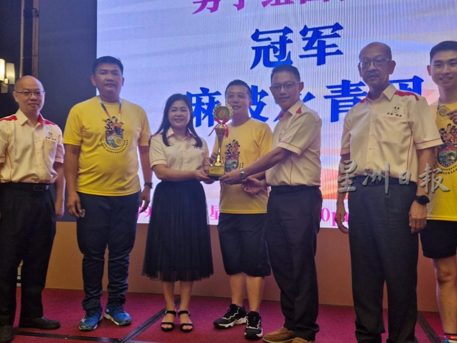 (已签发)柔:柔永总乒乓锦标赛圆满落幕 銮永青团夺理事组冠军