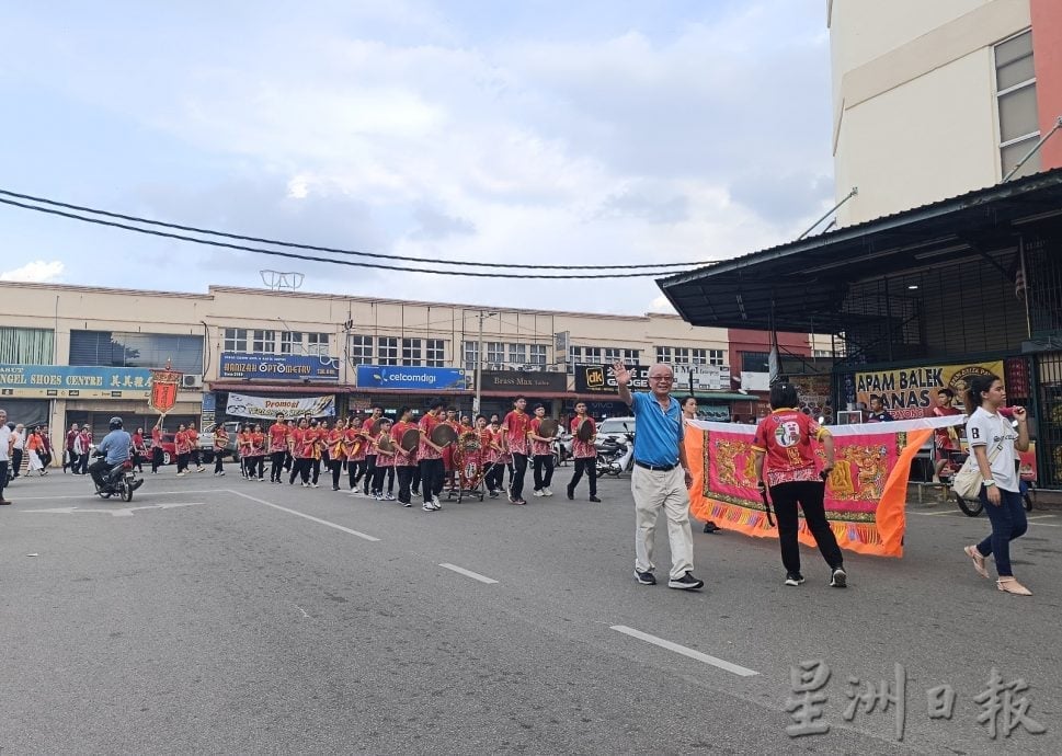 马口潮州会馆会庆 潮乐游行重现奋斗记忆