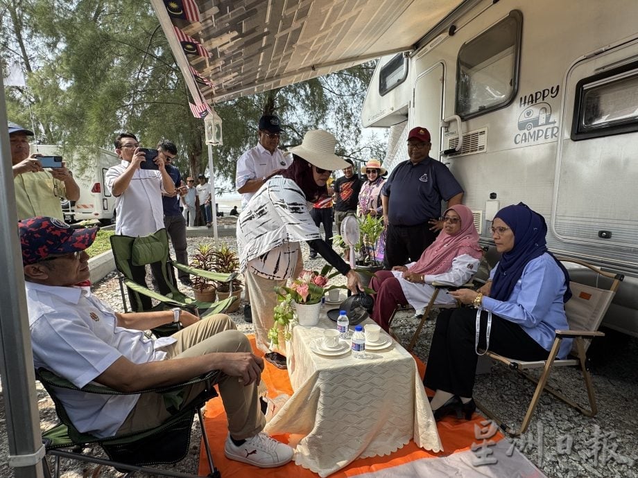 请签发-mz02主文-大都会/峇眼拉浪海滩房车休闲公园开幕/5图