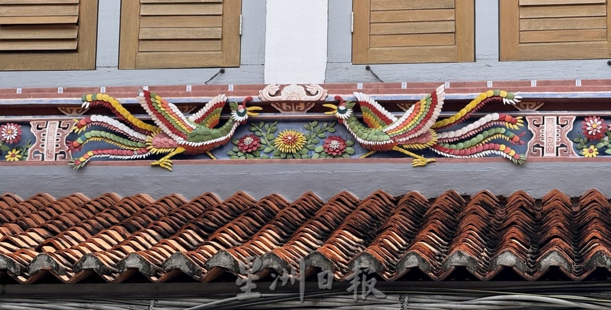 （古城封底主文）《用眼睛去旅游》：荷兰街