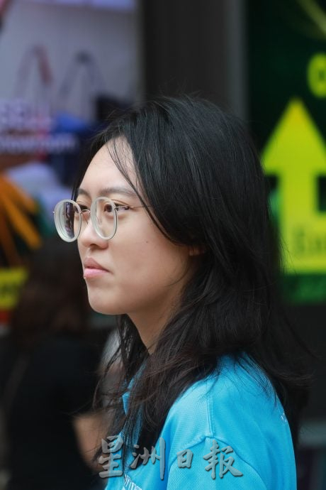 大都会/封面/街访民众 讨钱吃饭党/9图