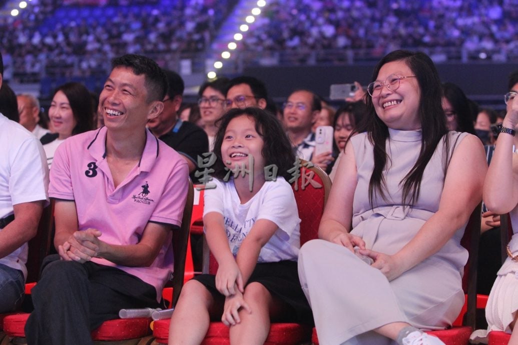 今天下版暖势力/“大马好.爱与和平”演唱会 