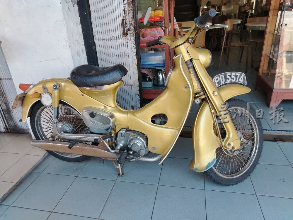 待上网/老店寻踪|/霹:9月24日见报∕封底主文∕悦来茶室