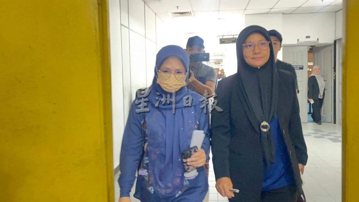 已签发 柔：伪造工资单申领欠款  女公务员面控不认罪