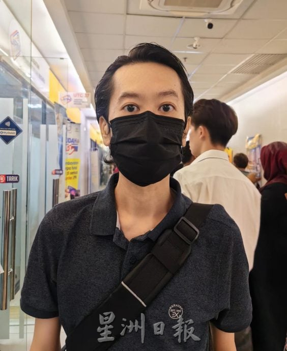 晶片损坏可获免费更换 国民登记局换卡热潮持续