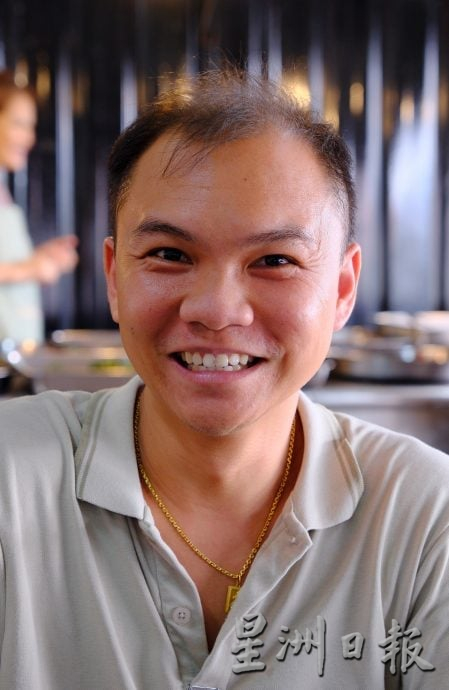 东:仁政95汽油补贴:油站业者和大马人倍感不便