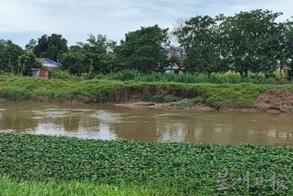 （古城封面副文）鳄鱼随机出现，小心！