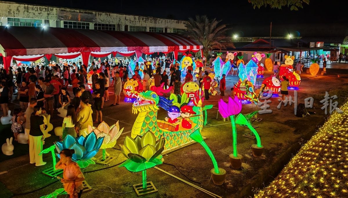 已签发 柔：版头之一：永平中秋园游会亮灯，逾60盏花灯让民众打卡
