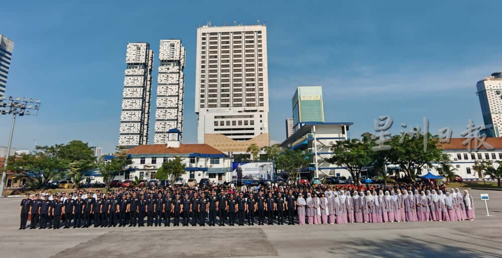 已签发 柔：封面：​柔州警方破案率提升至64.31%比去年高，总警长揭露学生犯罪数据