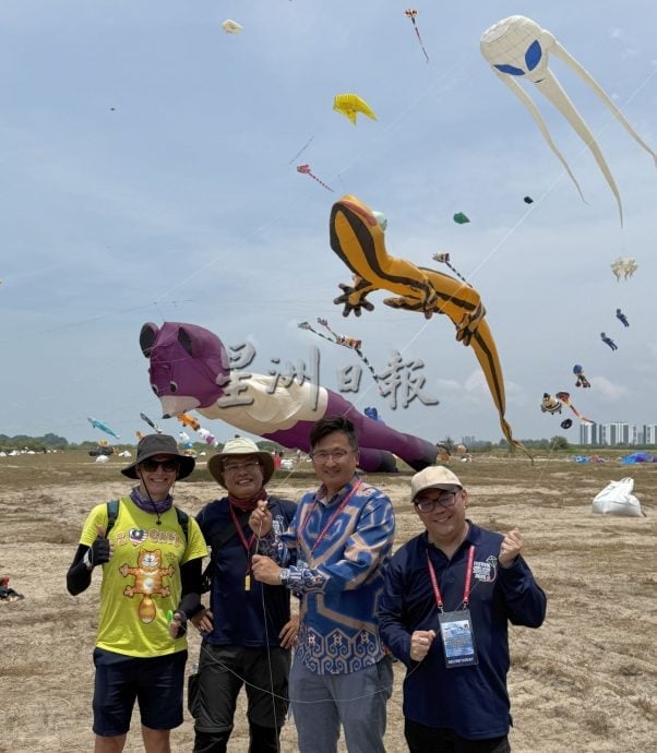 来看风筝飞飞飞·甲国际风筝节梦幻登场