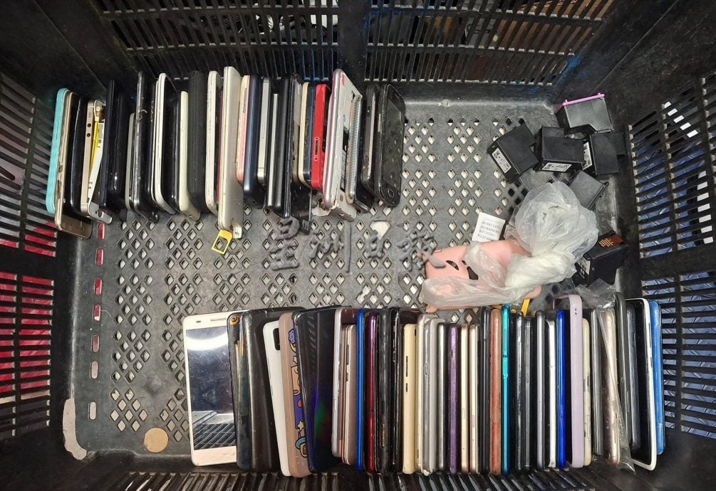 大都会/市议会再回收300kg电子废料/4图