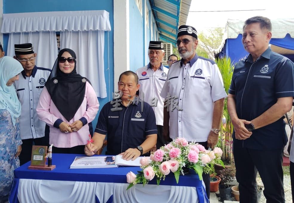 (已签发)柔:柔总警长:未入组织恐失福利 退休警员应积极参与