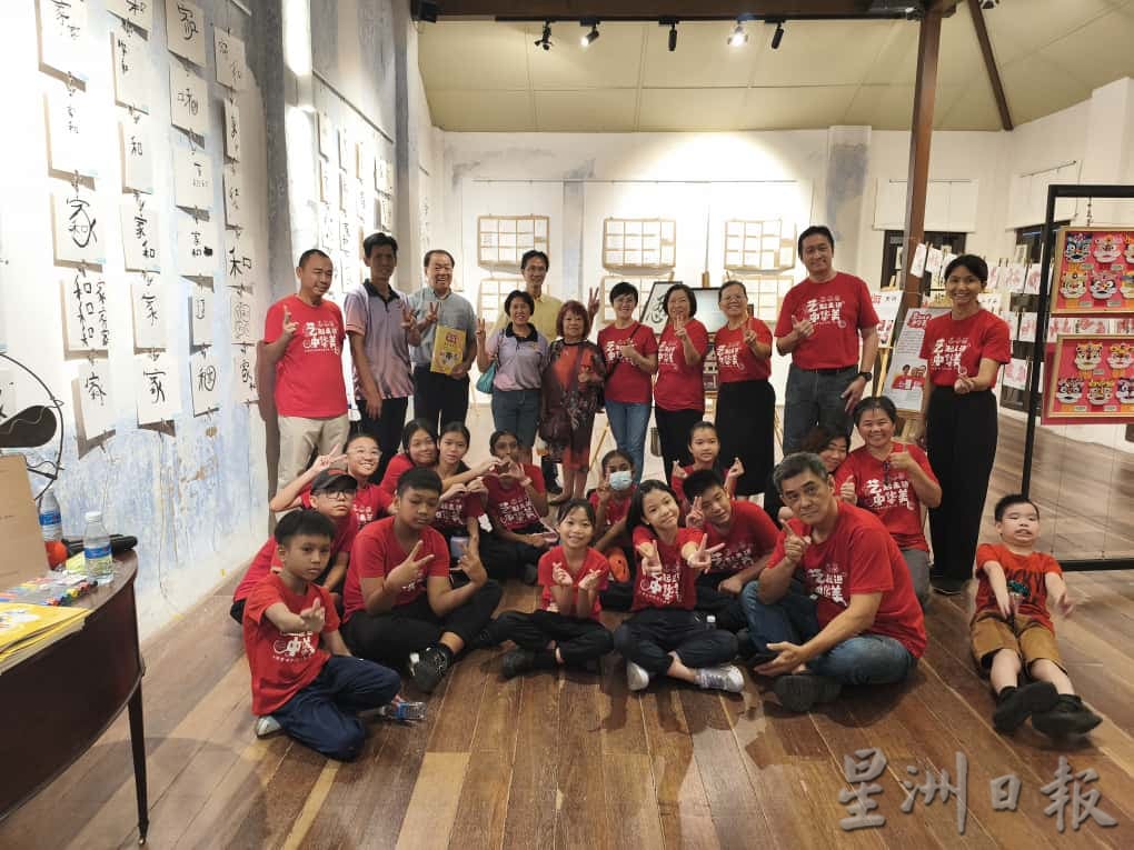 “艺起走进中华美”成果作品展 小学生呈献中华艺术美