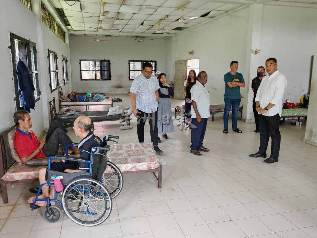 陈江荣及友人捐赠鲁容流浪者收留中心1至2星期物资，解决燃眉之急