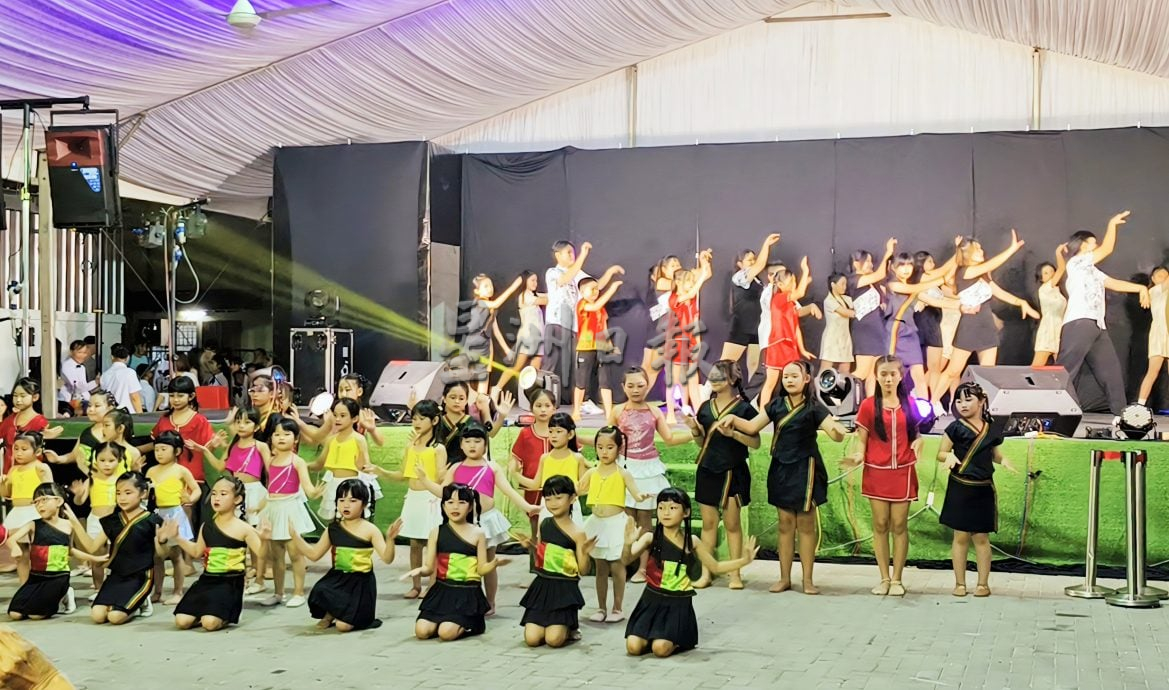 东：梁耀雯：百乐十号公路新村节纳入彭亨官旅项目 配合大马旅游年推广地方文创魅力