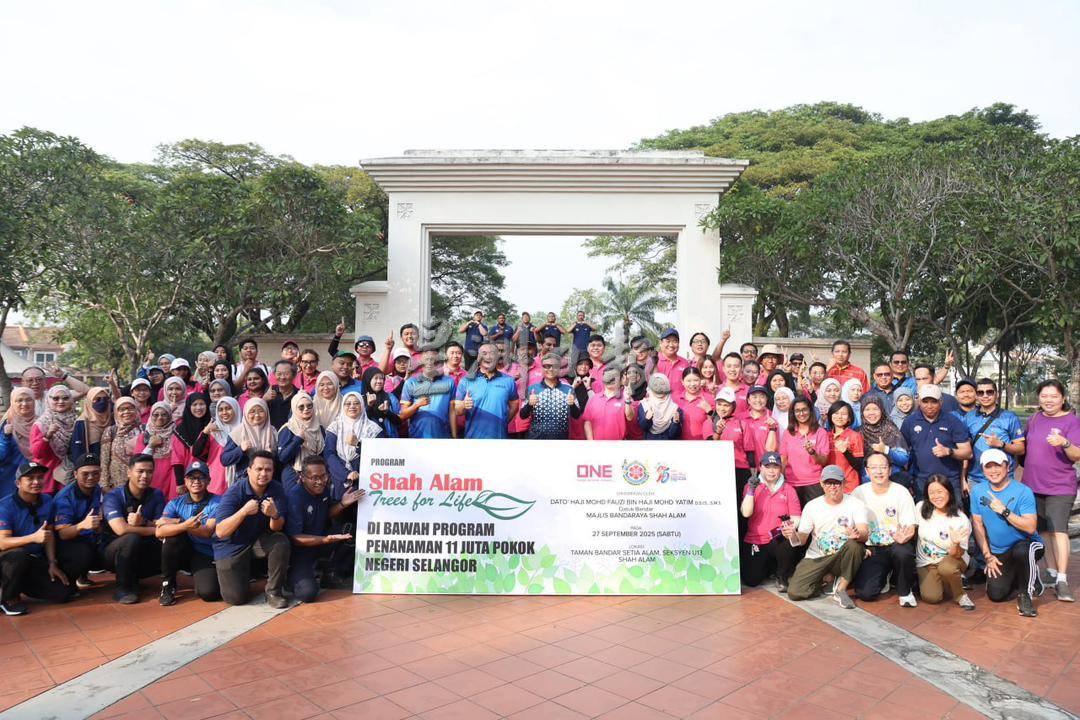 大都会-沙亚南市政府植树活动