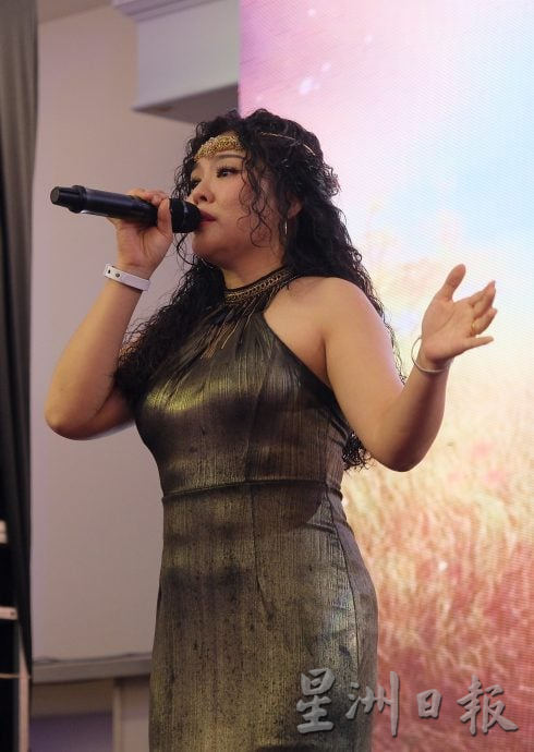 东:(已签发)关丹雅韵歌友会20周年庆