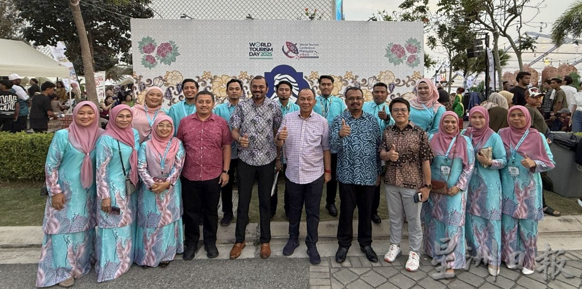 取代 （古城封面主文）2026大马旅游年甲州启航·数万人见证盛会