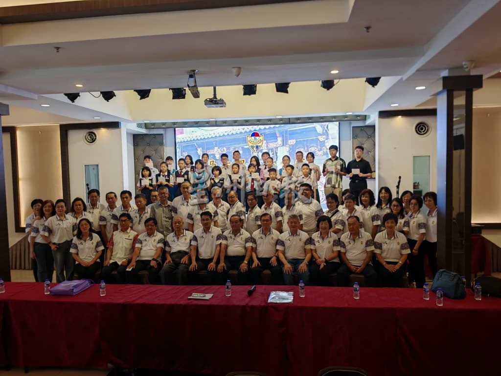 （古城第四版主文）李献：育小明年全校课室冷气化