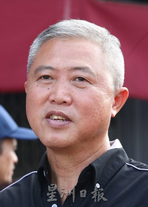 请改题，早报必下-大都会/梳邦再也市政厅拨款60万令吉提升蒲种山庄早市巴刹  黄思汉主持开幕礼