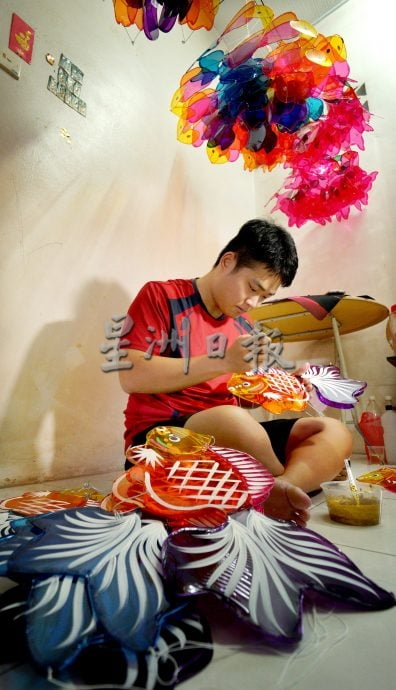 ★10月1日见报∕星角摄|安顺手工灯笼的守艺人