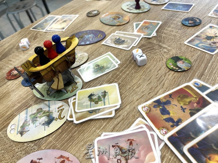 待上网/心价值|:30日见报∕封底主文∕让心情喘口气 “玩”很重要 尤其是长大以后