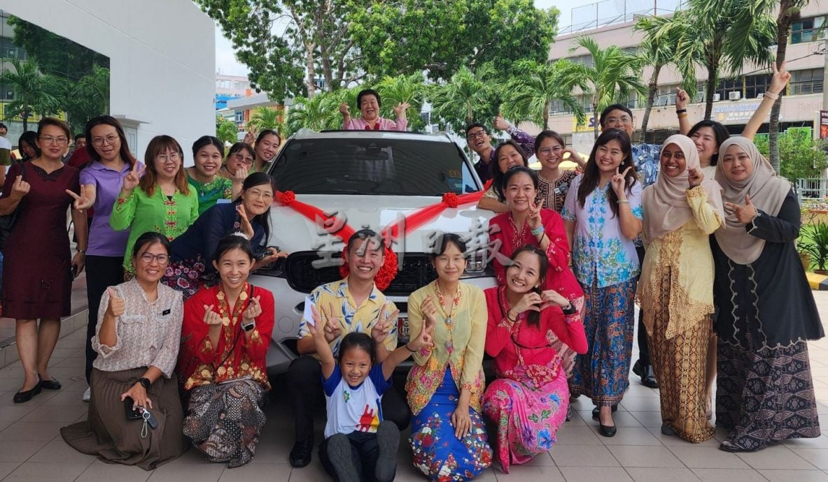 (古城版)在培德学校服务22年的李露丝老师荣休会