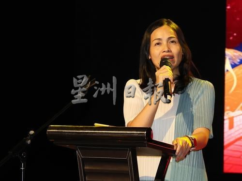 张念群:希望更多马艺术家走进中国舞台