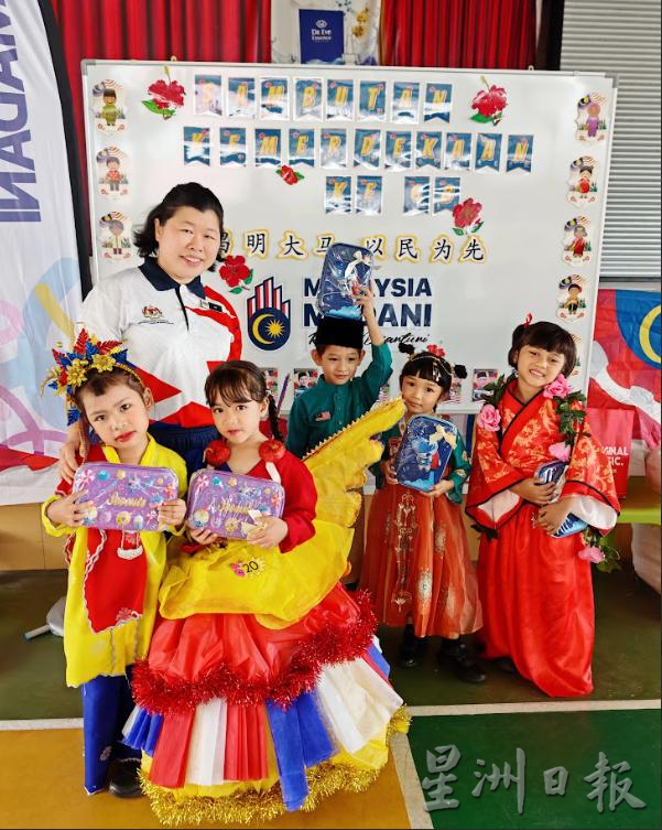 (古城版)育英学校国庆活动