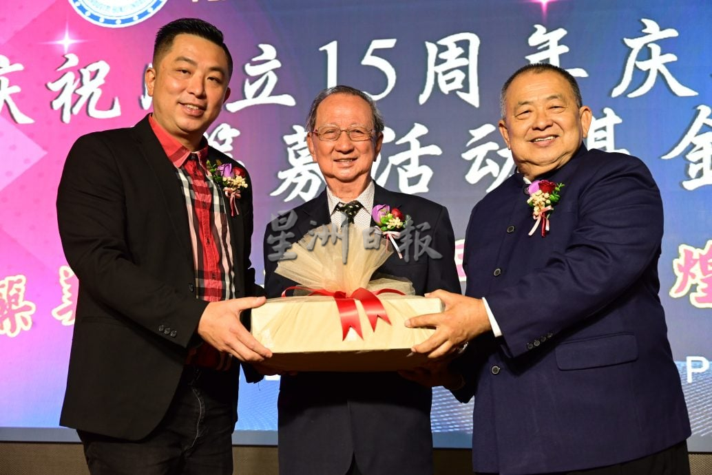 大都会/后面头/美丽工业园工商会15周年会庆/4图