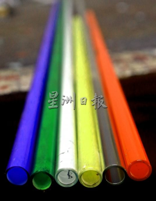 大都会/特职世界:霓虹灯工艺师孔健富