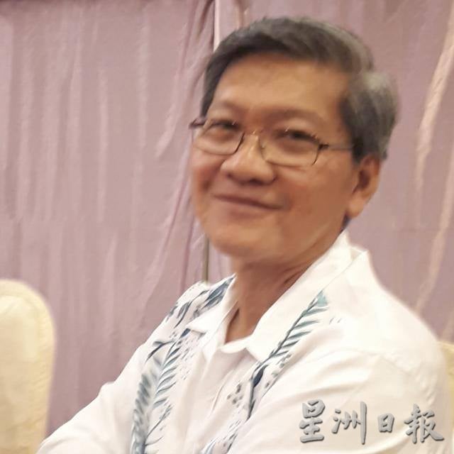 (古城封面主文)仁政95首日甲州各油站添油顺利,唯多人依然不解及误会,职员需一一说明